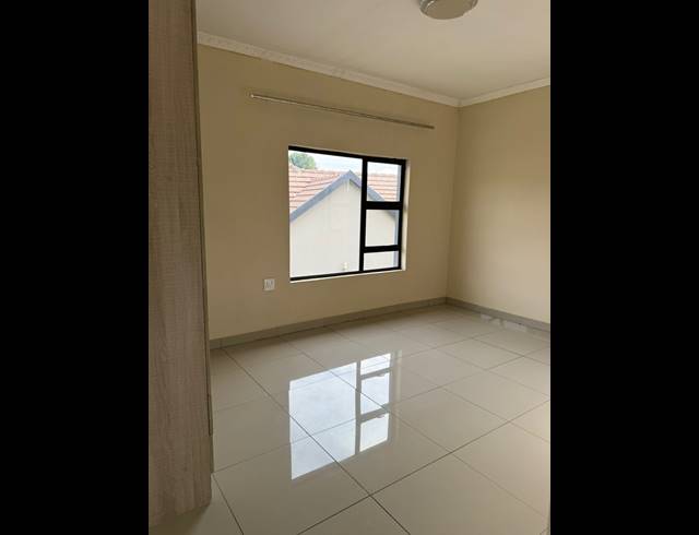 4 BEDROOM HOUSE FOR SALE IN MELODIE